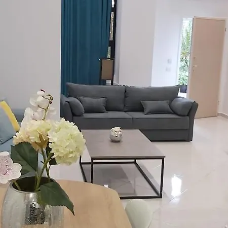 Apartment Me Qera Dublex Lungomare