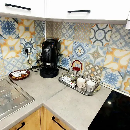 Me Qera Dublex Lungomare Vlorë