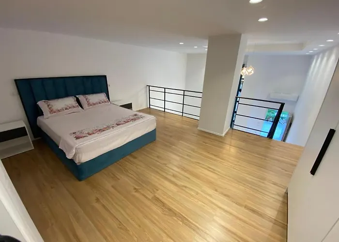Apartament Me Qera Dublex Lungomare Wlora