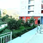 Me Qera Dublex Lungomare Vlorë