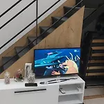 Me Qera Dublex Lungomare Apartamento *