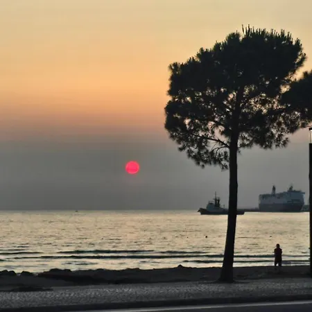 Appartamento Me Qera Dublex Lungomare Vlorë