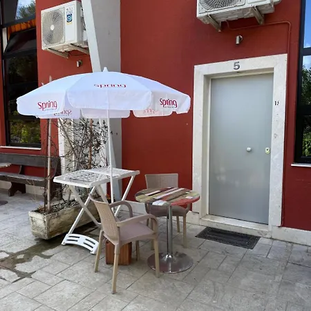 Me Qera Dublex Lungomare * Vlorë